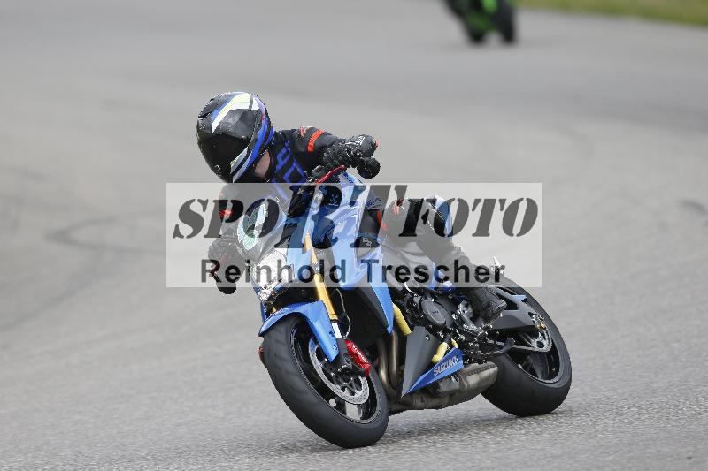 /09 19.04.2026  Caremotion get faster ADR/Gruppe gruen/94